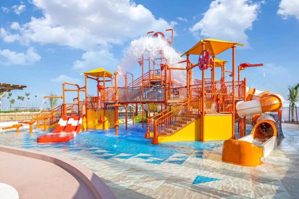 JA Lake View Hotel, Dubai